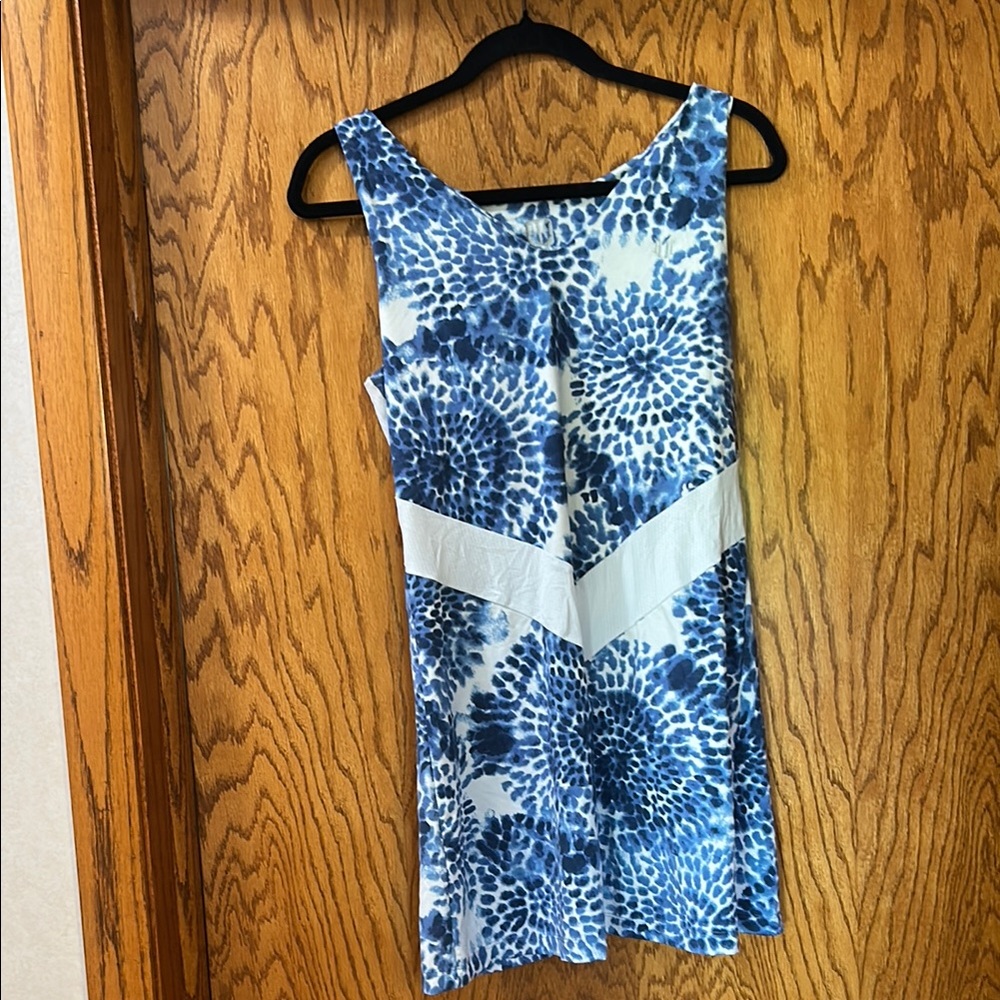 EleVen by Venus Williams Asymmetrical Blue and White Tank Top